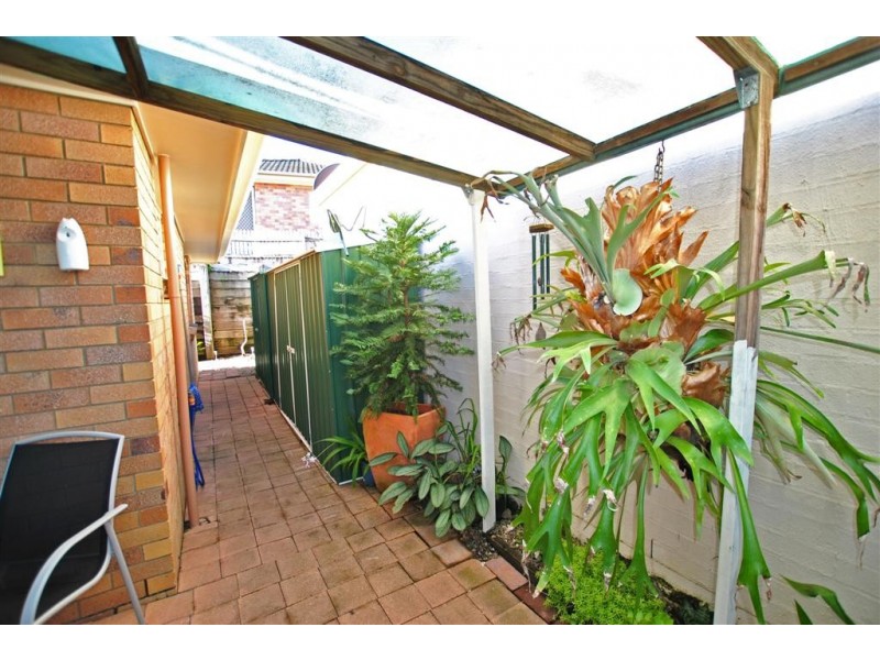 2 – 90 Caloundra Road “Pelican Heights”, Little Mountain QLD 4551