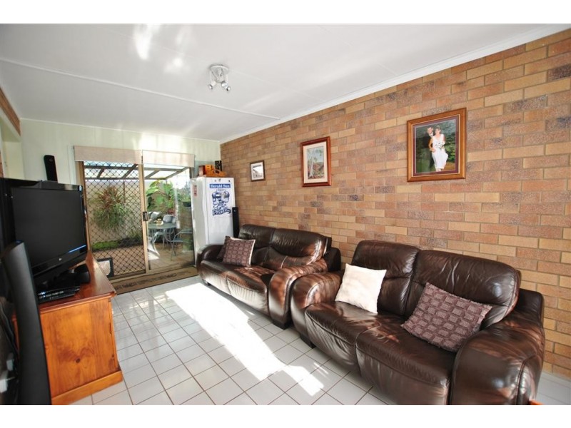 2 – 90 Caloundra Road “Pelican Heights”, Little Mountain QLD 4551