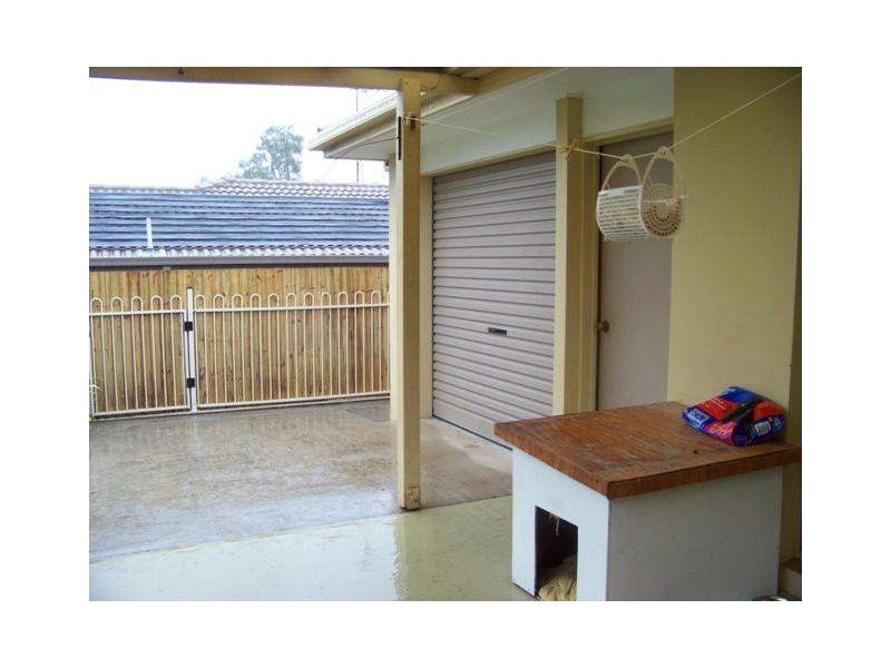 117 COOROORA STREET, Battery Hill QLD 4551