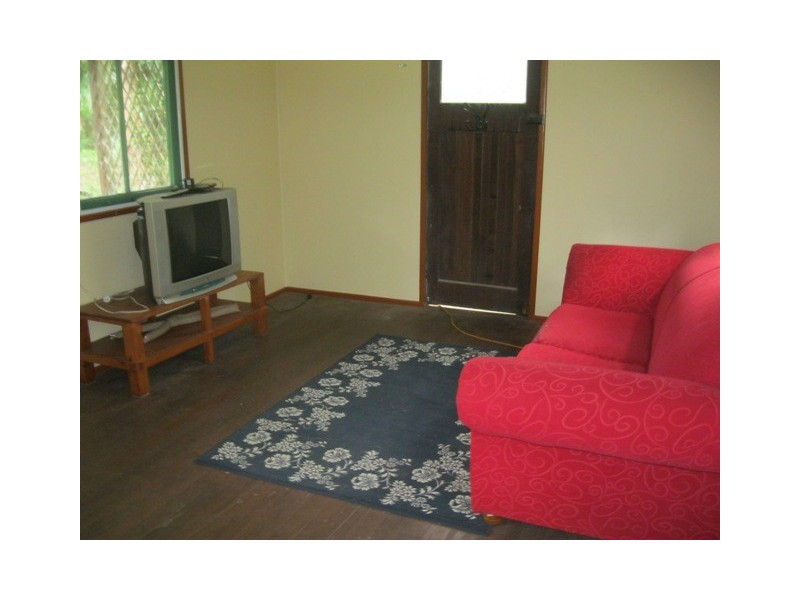 2122 OLD GYMPIE ROAD, Glass House Mountains QLD 4518