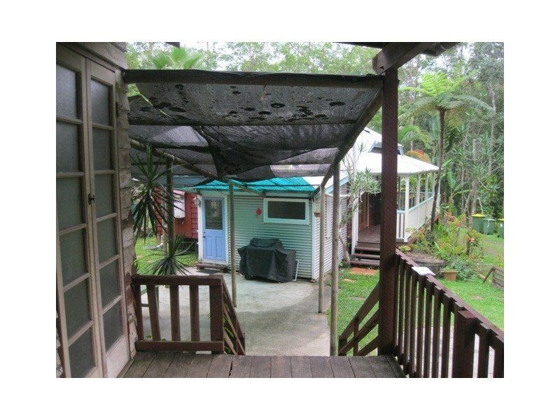 2122 OLD GYMPIE ROAD, Glass House Mountains QLD 4518