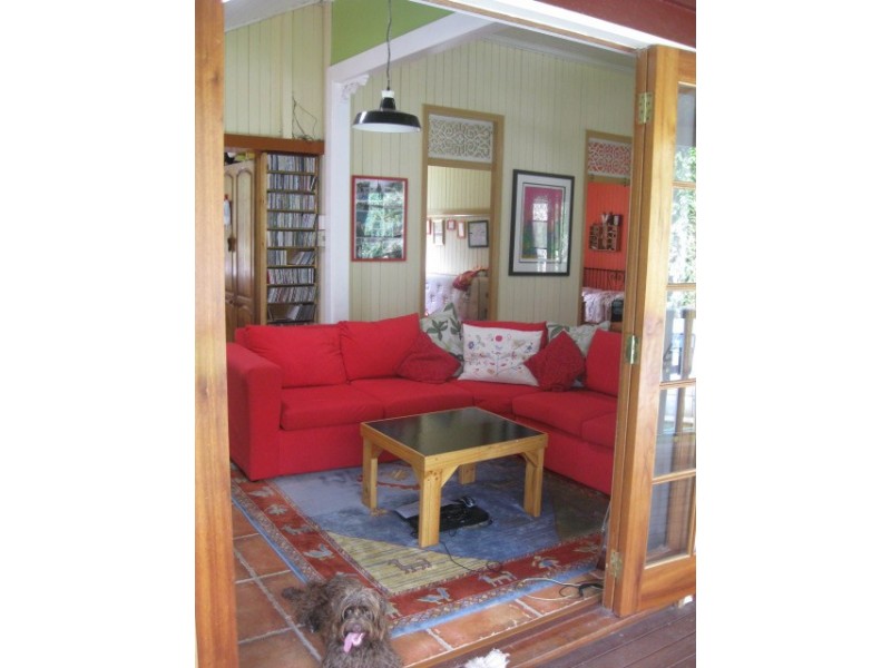 2122 OLD GYMPIE ROAD, Glass House Mountains QLD 4518