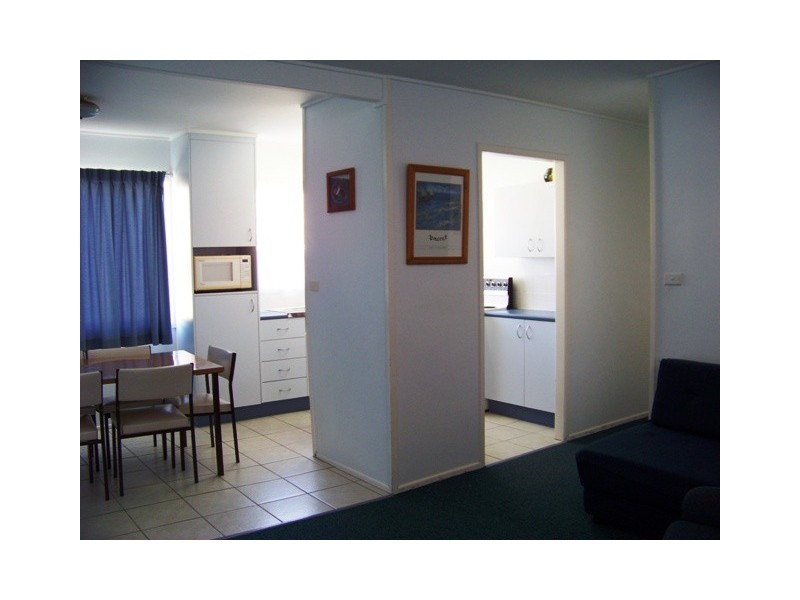 10 WAVELL AVENUE, Golden Beach QLD 4551