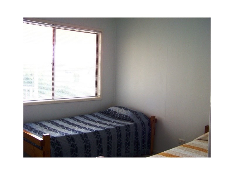 10 WAVELL AVENUE, Golden Beach QLD 4551