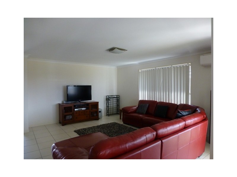 8 HOWITT ST, Caloundra West QLD 4551