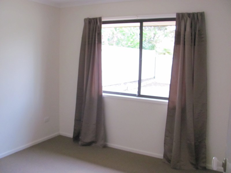 28 STAYDAR CRESCENT, Meadowbrook QLD 4131