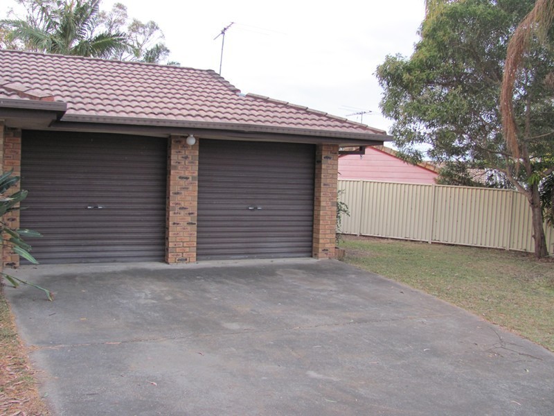 28 STAYDAR CRESCENT, Meadowbrook QLD 4131