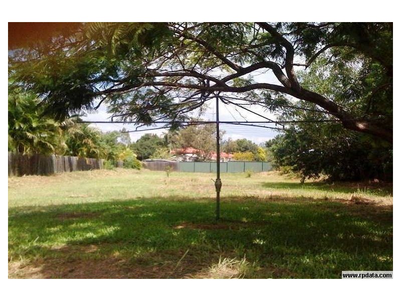 35 Allamanda Drive, Springwood QLD 4127