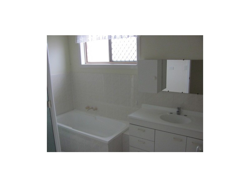 2 TAYLOR STREET, Eagleby QLD 4207