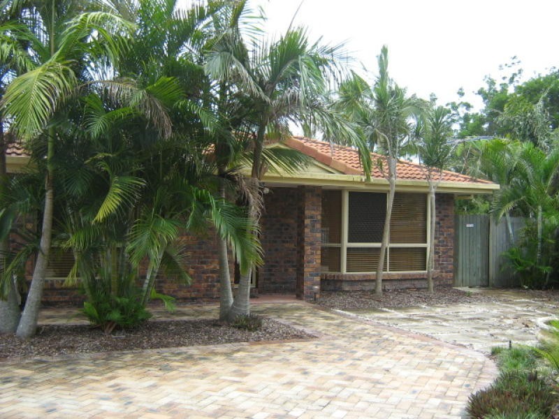 9 Bandar, Tanah Merah QLD 4128