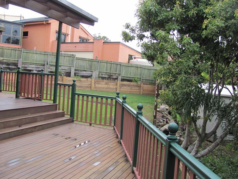 15 Cynthia Crescent, Springwood QLD 4127