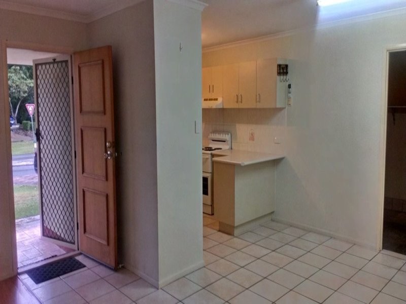 5 Oakwood Drive, Waterford West QLD 4133