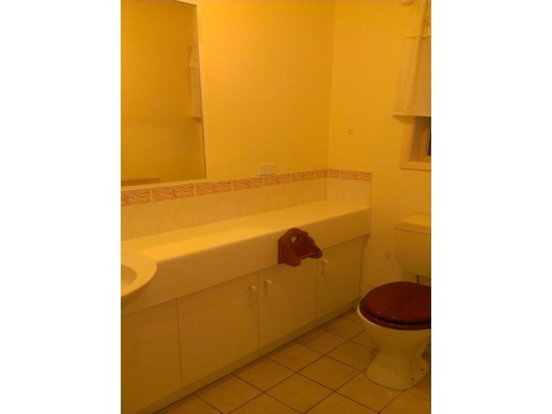 5 Oakwood Drive, Waterford West QLD 4133