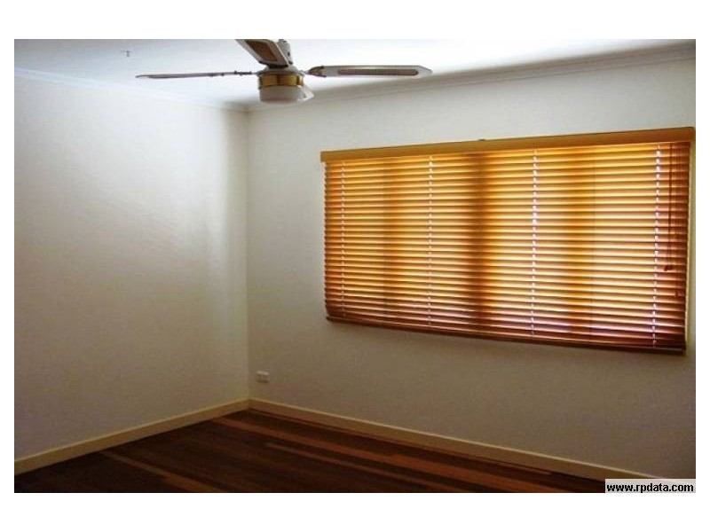 20 Ashvale Street, Kingston QLD 4114