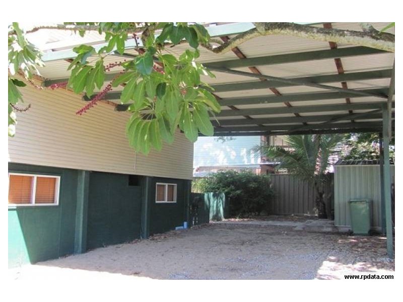 20 Ashvale Street, Kingston QLD 4114