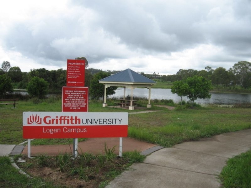 14 Stockwellia Street, Meadowbrook QLD 4131