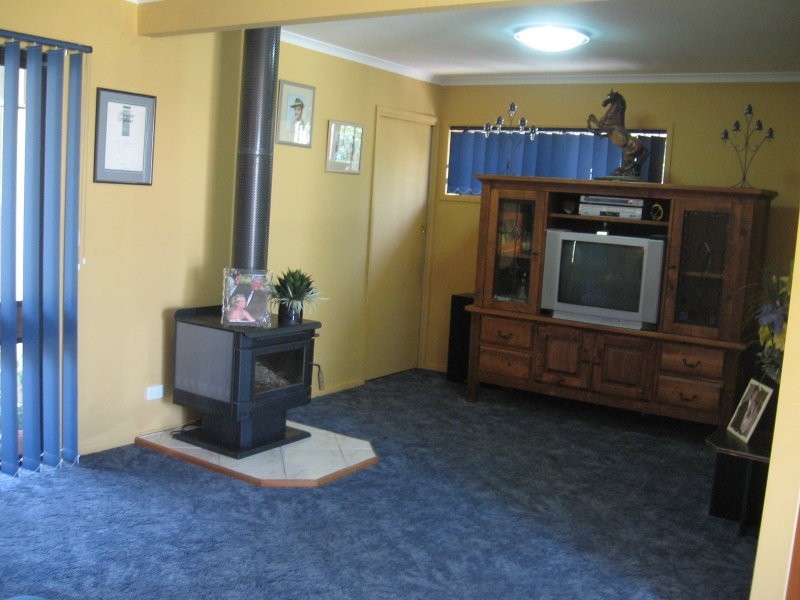 17 ALLAMANDA, Daisy Hill QLD 4127