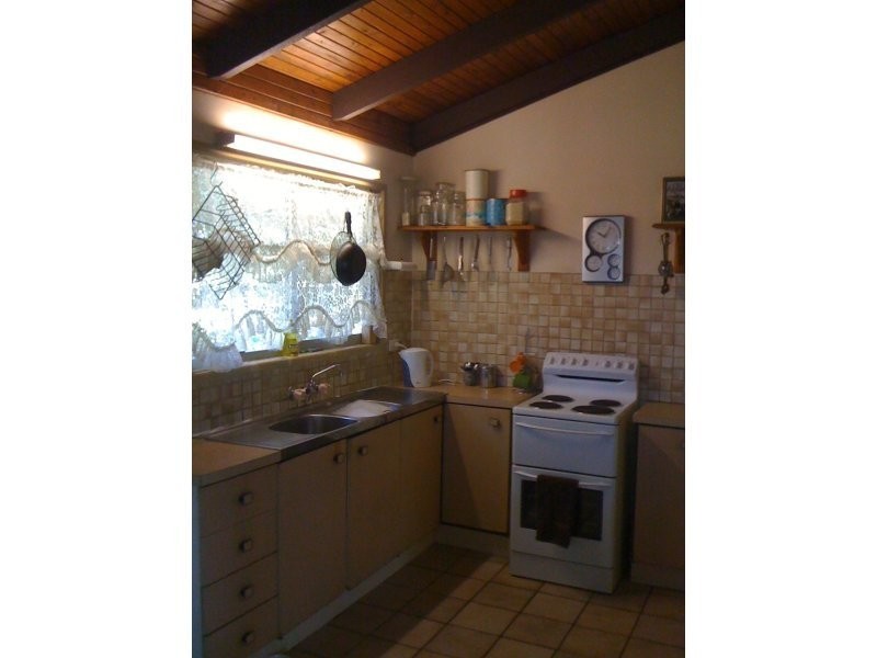 32 ANTARES, Kingston QLD 4114