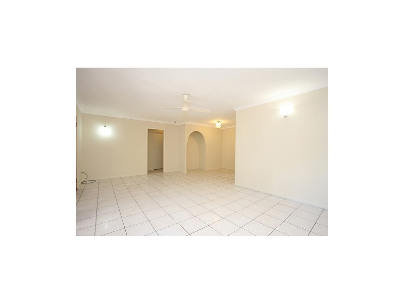 484 SPRINGWOOD RD, Daisy Hill QLD 4127