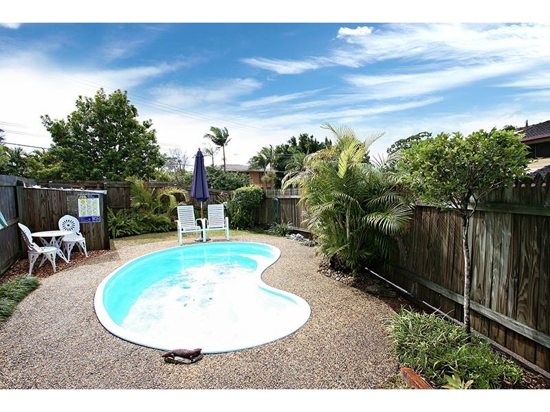 2/19 Chatswood, Daisy Hill QLD 4127