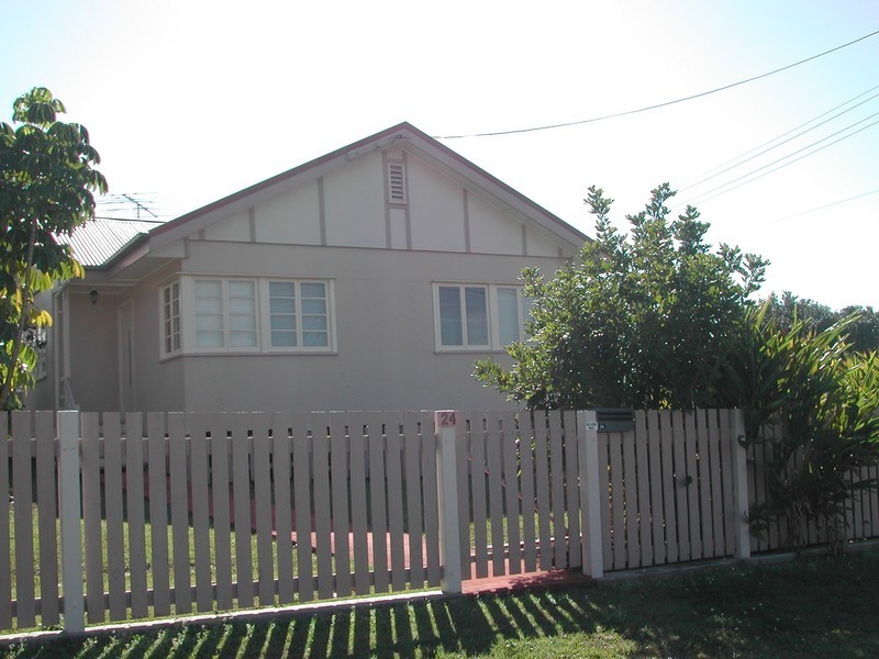 24 Gledson Street, Zillmere QLD 4034