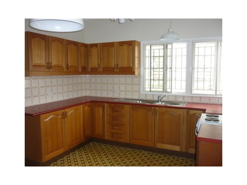 77 Mylne Street, Chermside QLD 4032