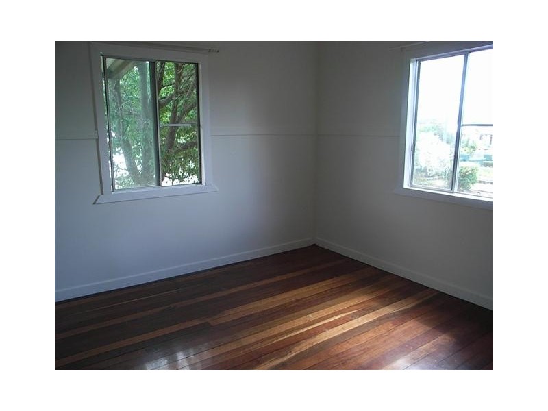 99 White Street, Wavell Heights QLD 4012