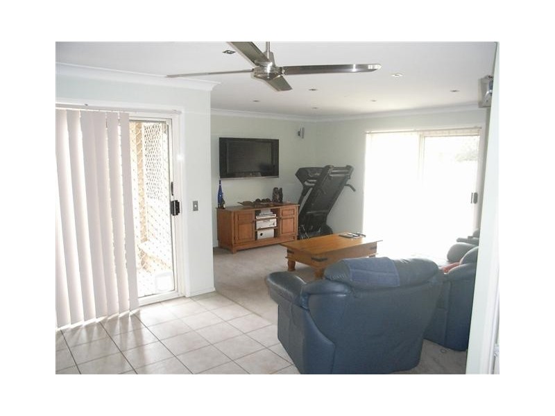33 Orchid Crescent, Fitzgibbon QLD 4018