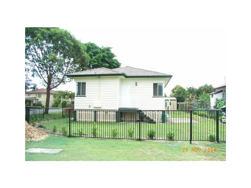 29 Easton Street, Banyo QLD 4014