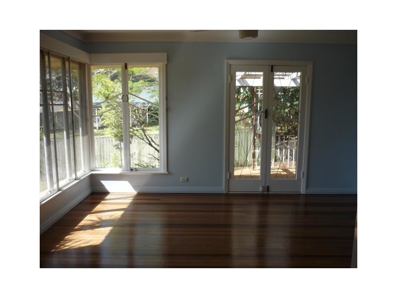 8 Simla Ave, Geebung QLD 4034