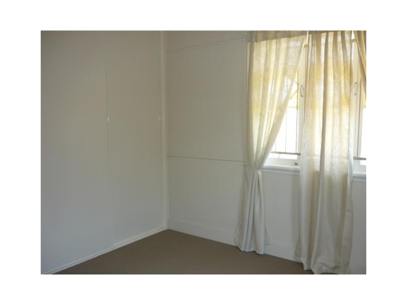 75 Albury Street, Deagon QLD 4017