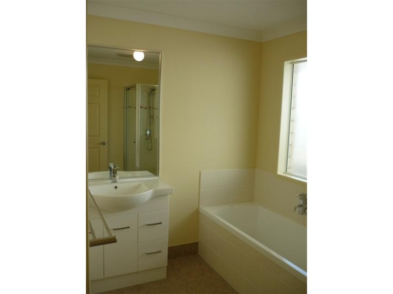 12 Suncrest St, Geebung QLD 4034