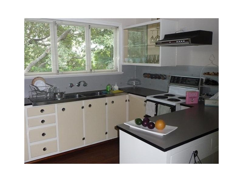 645 Robinson Rd West, Aspley QLD 4034