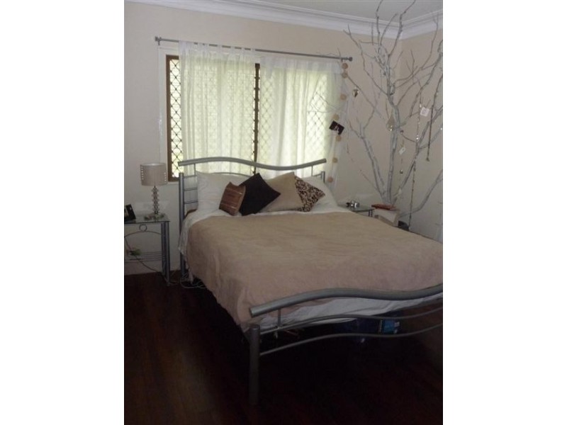 645 Robinson Rd West, Aspley QLD 4034