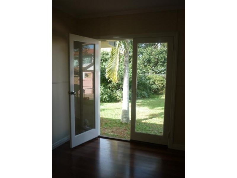 5 Overlea St, Nudgee QLD 4014