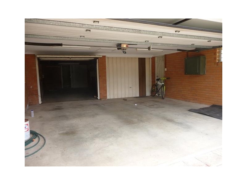 8 Binowee St, Aspley QLD 4034