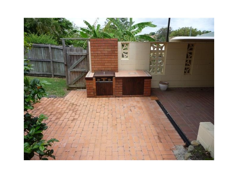 8 Binowee St, Aspley QLD 4034