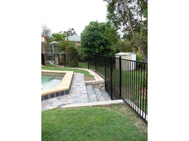 8 Binowee St, Aspley QLD 4034