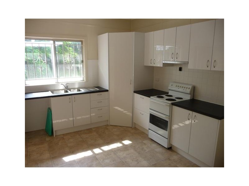 18 Thompson Street, Zillmere QLD 4034
