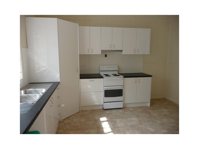 18 Thompson Street, Zillmere QLD 4034