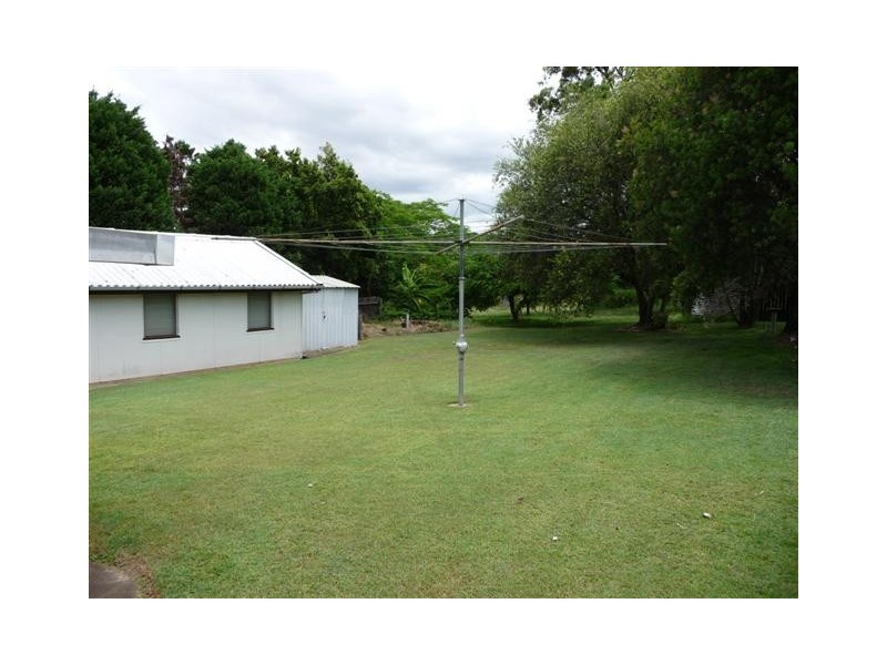 1006 Gympie Rd, Chermside QLD 4032