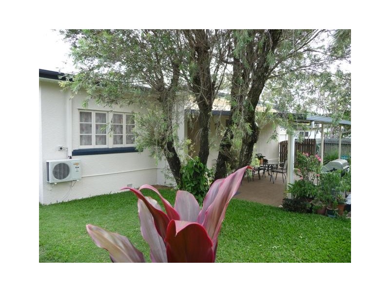 70 Smith Street, Deagon QLD 4017