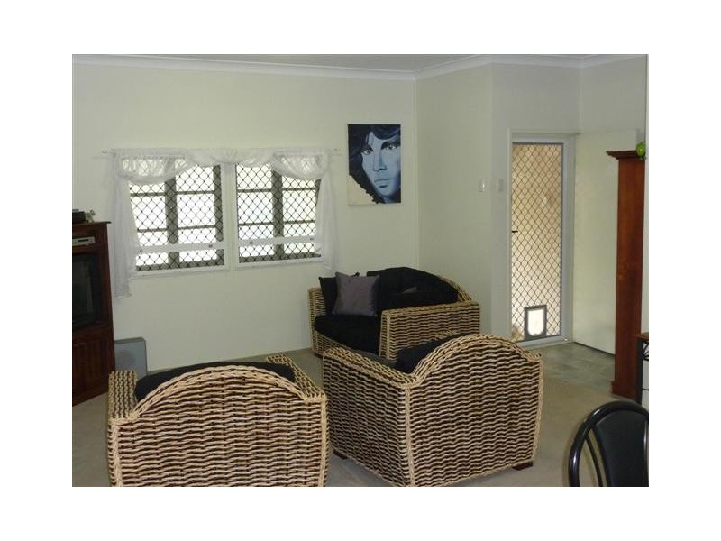 70 Smith Street, Deagon QLD 4017