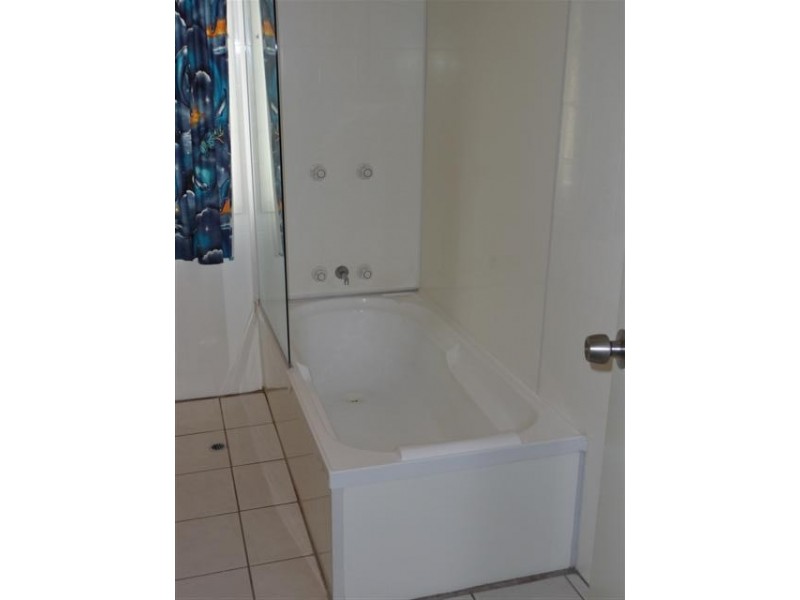 70 Smith Street, Deagon QLD 4017