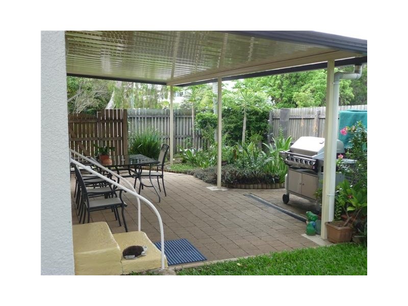 70 Smith Street, Deagon QLD 4017