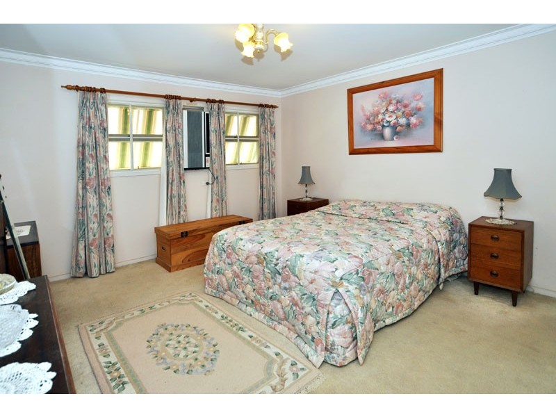 8 Binowee Street, Aspley QLD 4034
