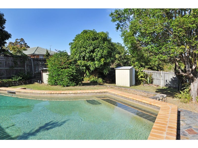 8 Binowee Street, Aspley QLD 4034