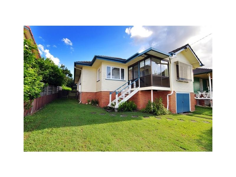 18 Simla Avenue, Geebung QLD 4034