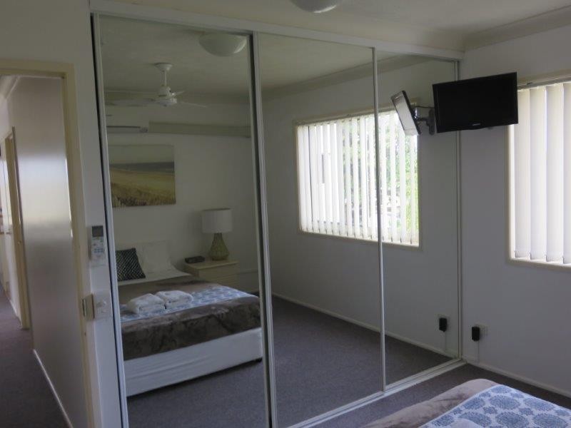 17/451-452 Charlton Esplanade, Torquay QLD 4655