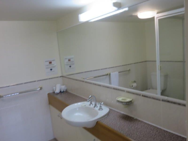 17/451-452 Charlton Esplanade, Torquay QLD 4655